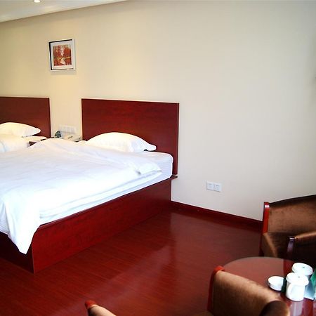 Greentree Inn High Tech Changzhi Road Subway Station Business Hotel Taiyuan  Zewnętrze zdjęcie